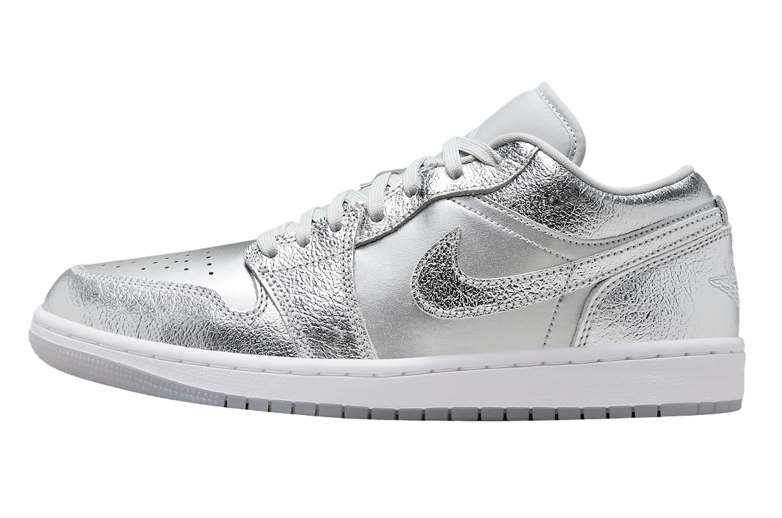 Air Jordan 1 Low SE WMNS Metallic Silver