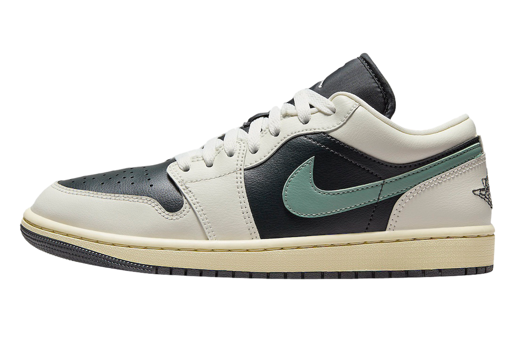 Air Jordan 1 Low WMNS Jade Smoke