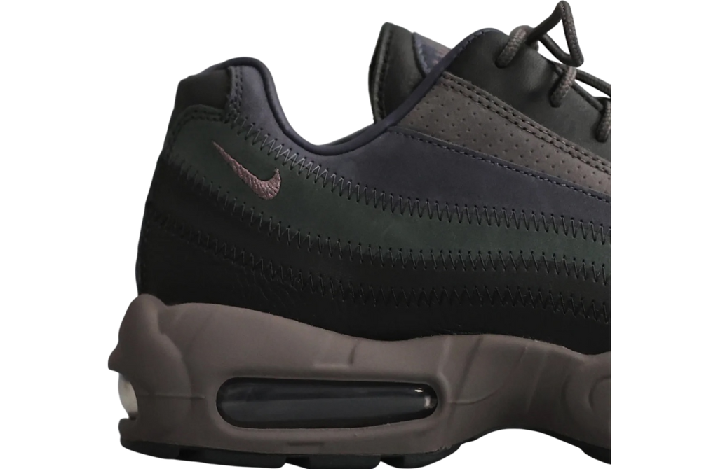 A Ma Maniére x Nike Air Max 95 Hand Wash Cold - Image 7