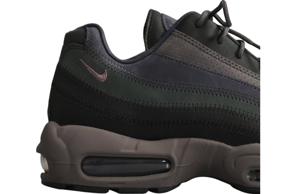 A Ma Maniére x Nike Air Max 95 Hand Wash Cold - Image 9