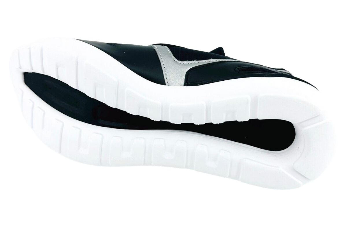 Adidas Tubular Runner Core Black / Footwear White - Image 6