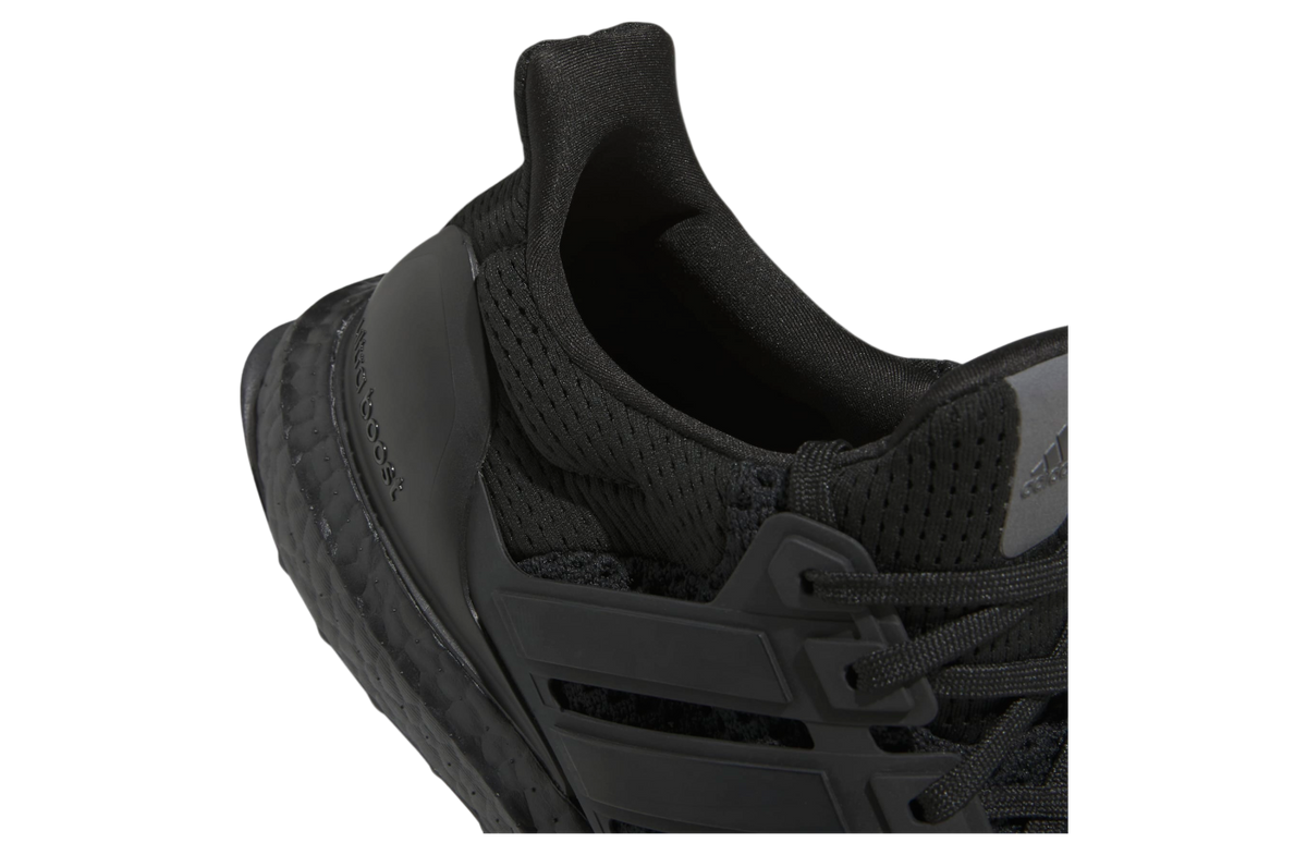 Adidas Ultraboost 1.0 Core Black / Beam Green - Image 12