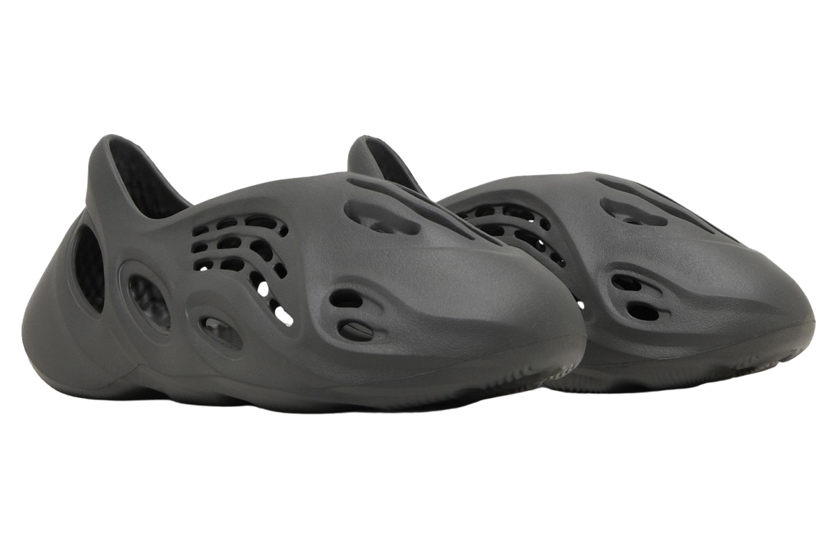 Adidas Yeezy Foam Runner Carbon - Image 5