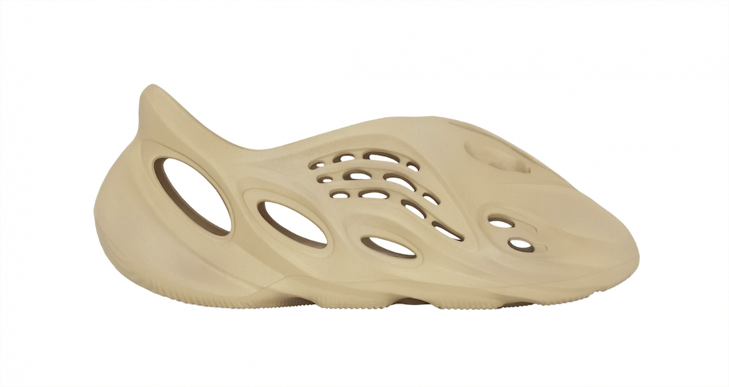 adidas Yeezy Foam Runner Desert Sand - Image 2