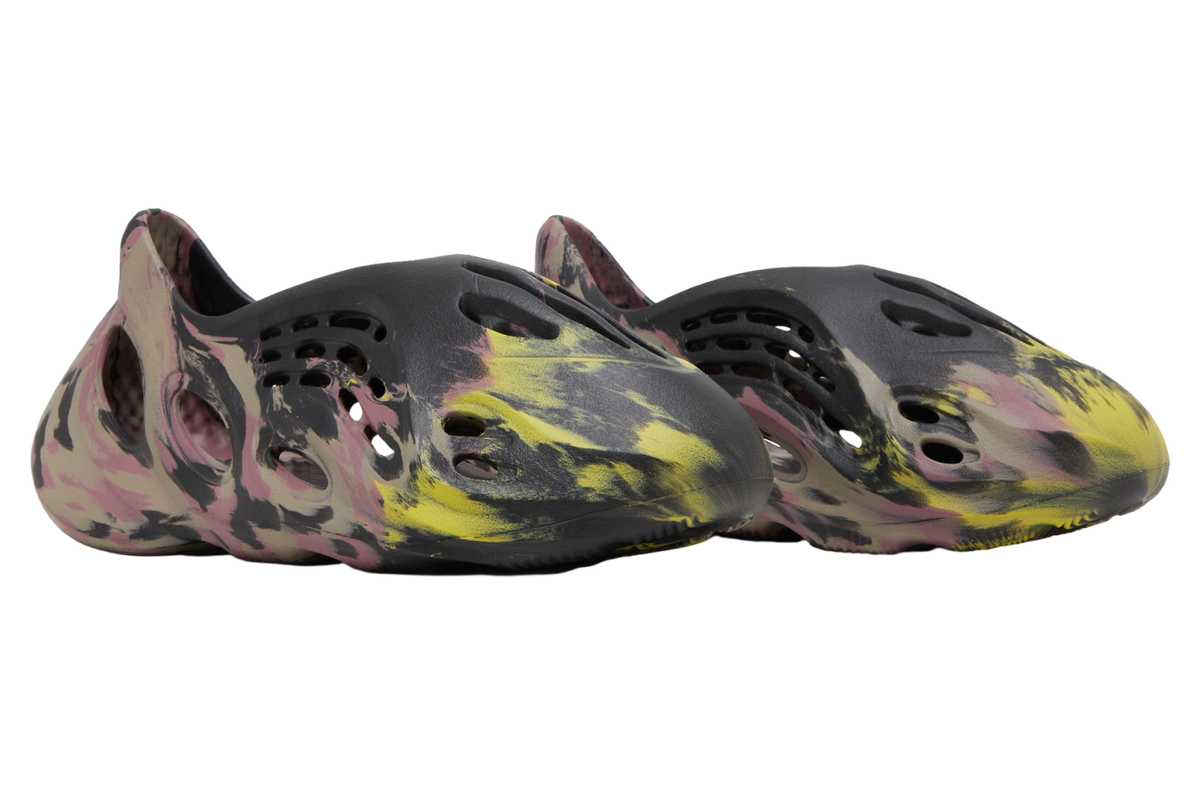 Adidas Yeezy Foam Runner MX Carbon - Image 5
