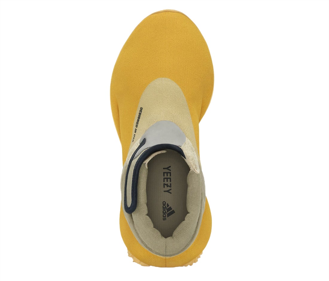 adidas Yeezy Knit Runner Boot Sulfur - Image 4