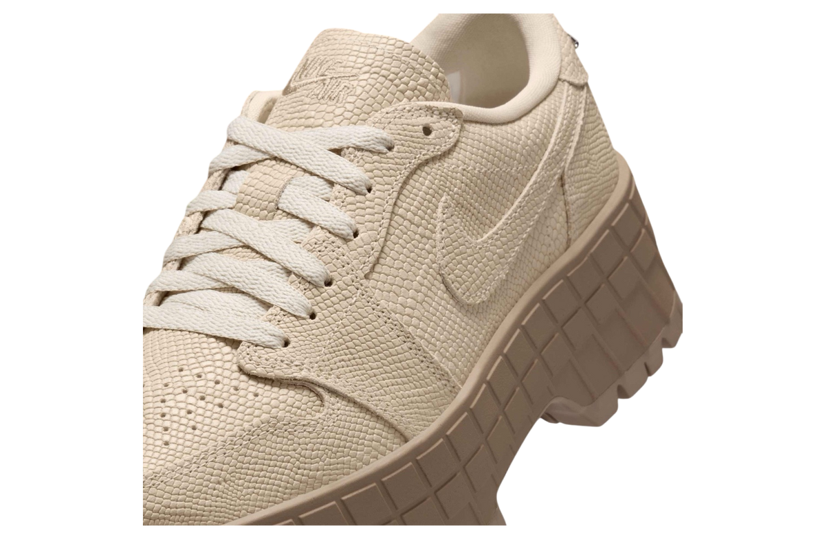 Air Jordan 1 Brooklyn Low Rattan Rattan / Desert Camo - Image 7
