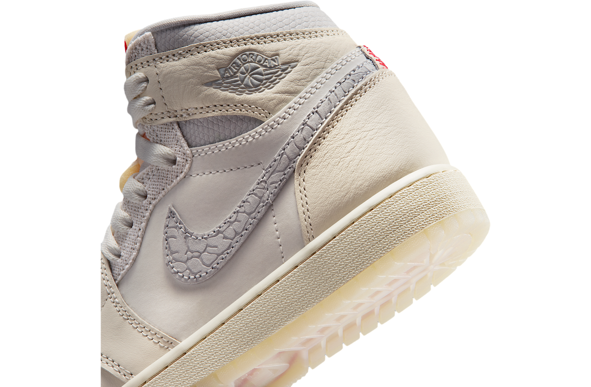 Air Jordan 1 High OG GS Sail / Pale Ivory - Image 8
