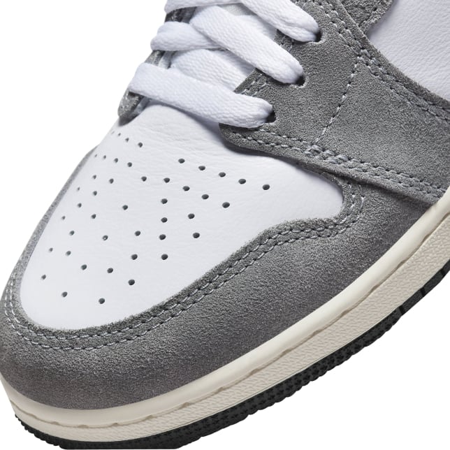 Air Jordan 1 High OG GS Washed Black - Image 4