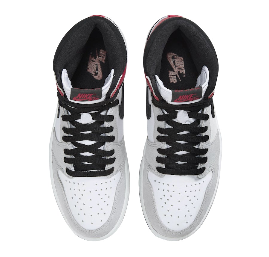 Air Jordan 1 High OG Light Smoke Grey - Image 4