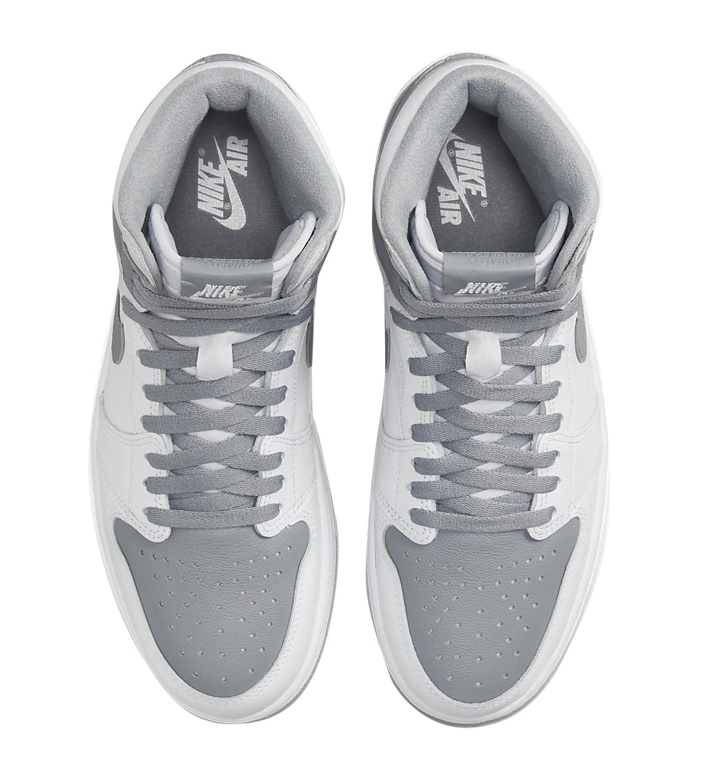 Air Jordan 1 High OG Stealth - Image 4