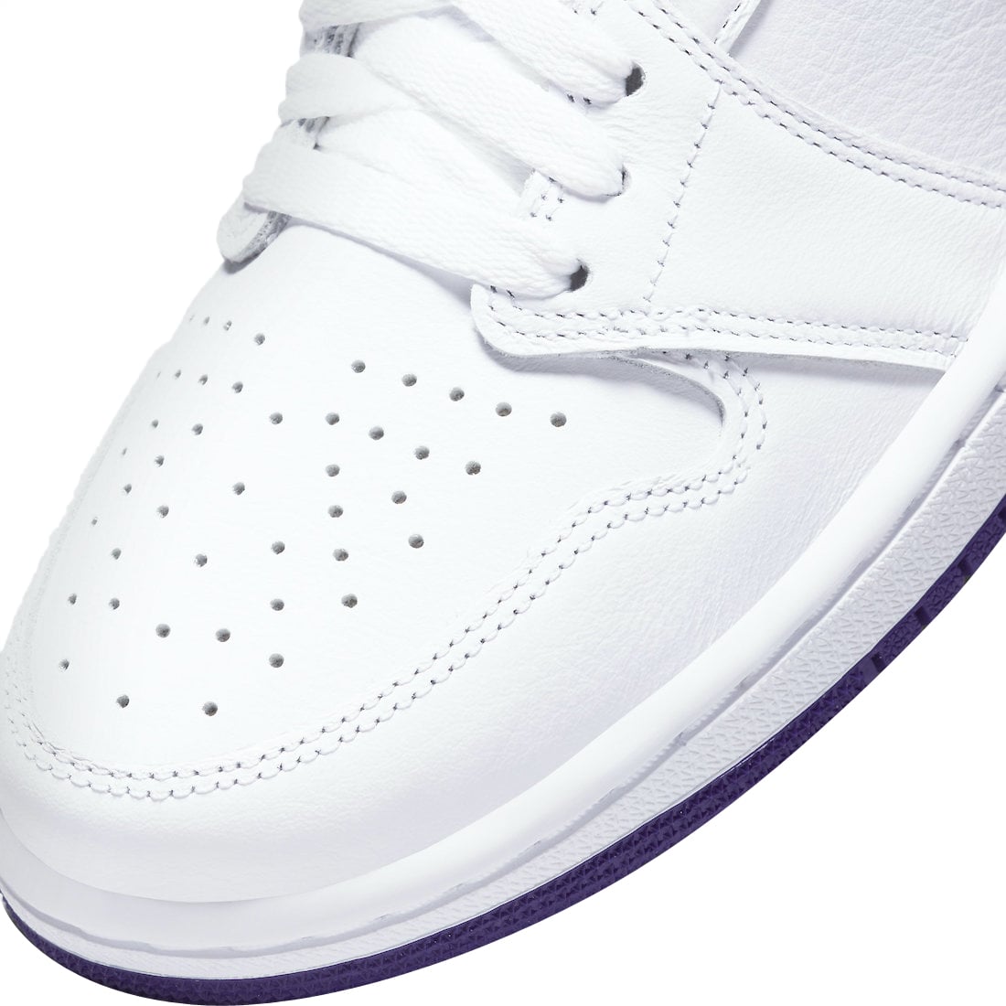 Air Jordan 1 High OG WMNS Court Purple - Image 7