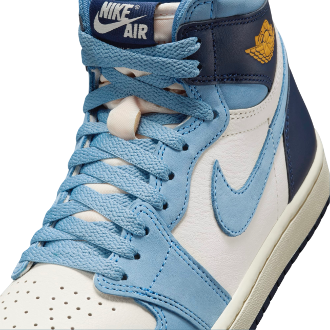 Air Jordan 1 High OG WMNS First in Flight - Image 8