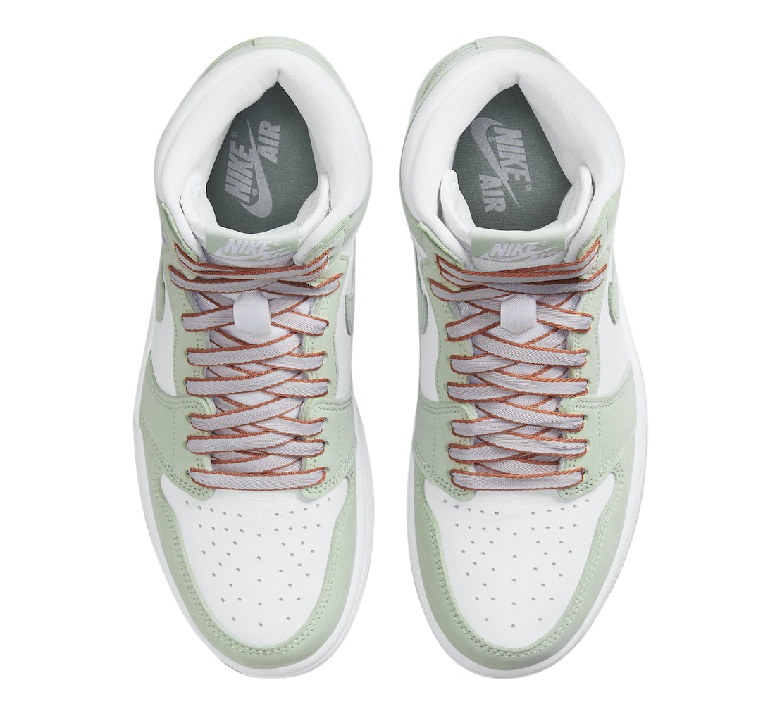 Air Jordan 1 High OG WMNS Seafoam - Image 4