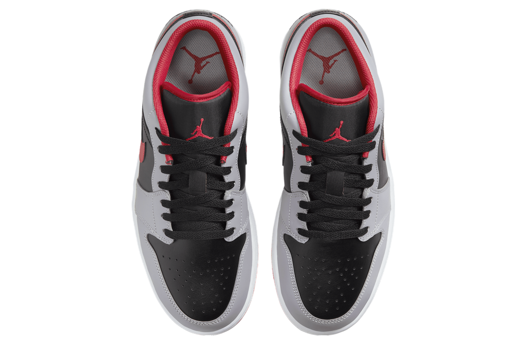 Air Jordan 1 Low Black / Cement Grey - Image 4