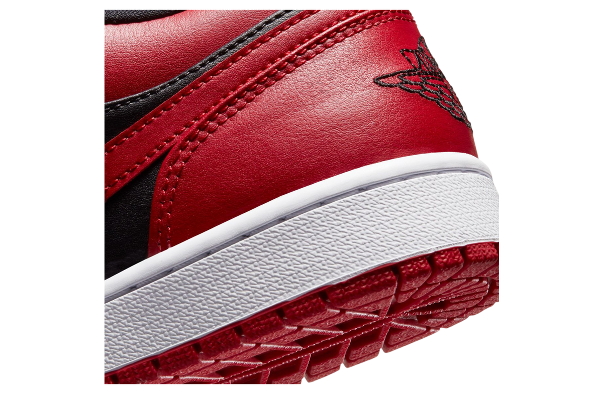 Air Jordan 1 Low Black / Varsity Red - Image 8