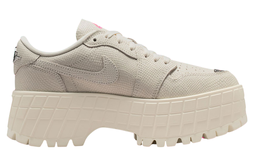 Air Jordan 1 Low Brooklyn WMNS Pale Ivory / Racer Pink - Image 5
