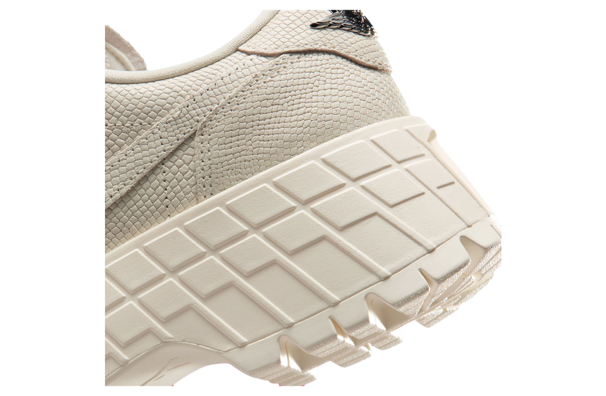 Air Jordan 1 Low Brooklyn WMNS Pale Ivory / Racer Pink - Image 9