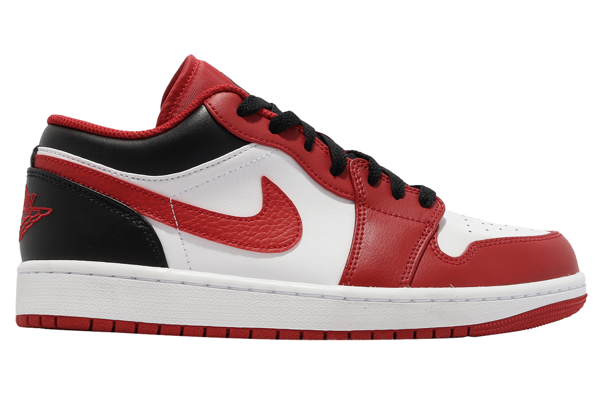 Air Jordan 1 Low Bulls - Image 5