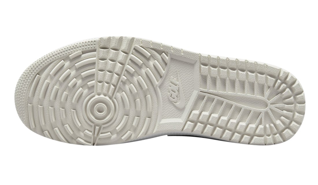 Air Jordan 1 Low Golf White Black - Image 6