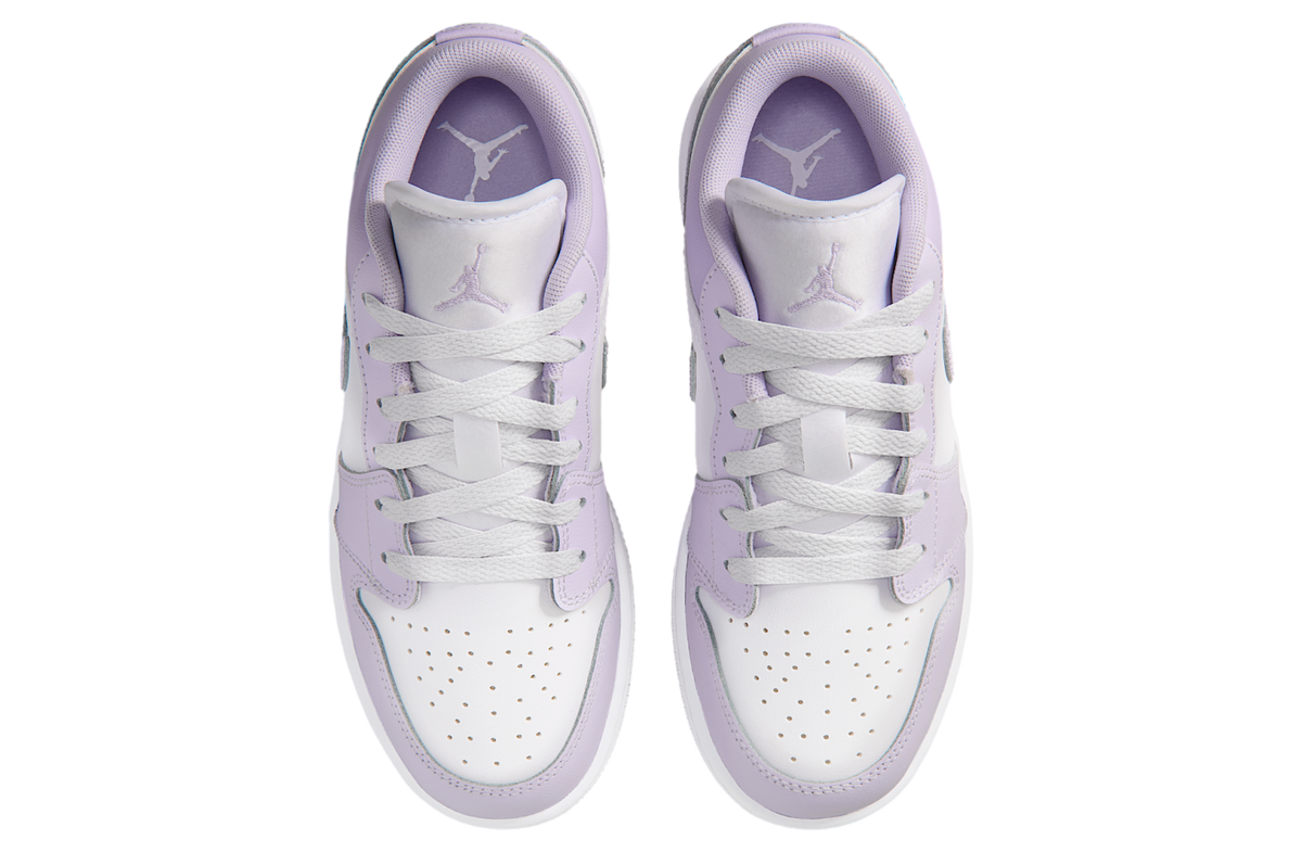 Air Jordan 1 Low GS Barely Grape / Violet Mist - Image 4