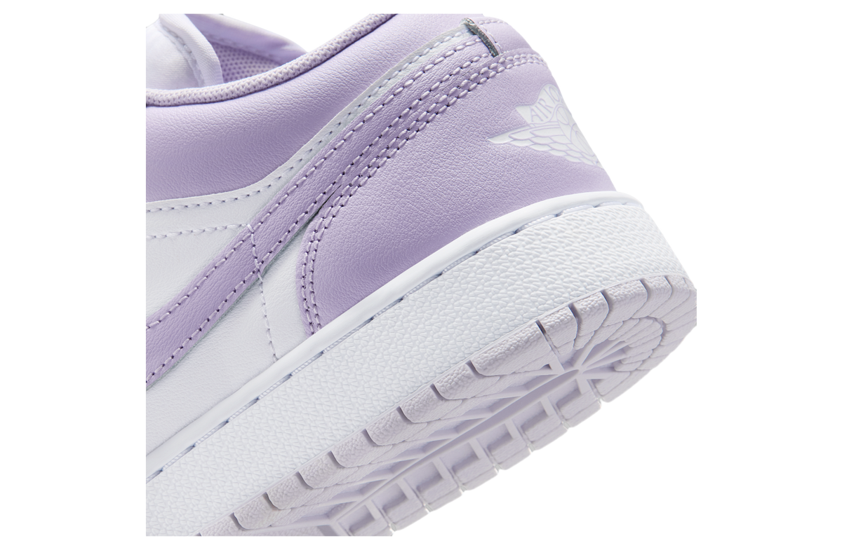 Air Jordan 1 Low GS Barely Grape / Violet Mist - Image 8