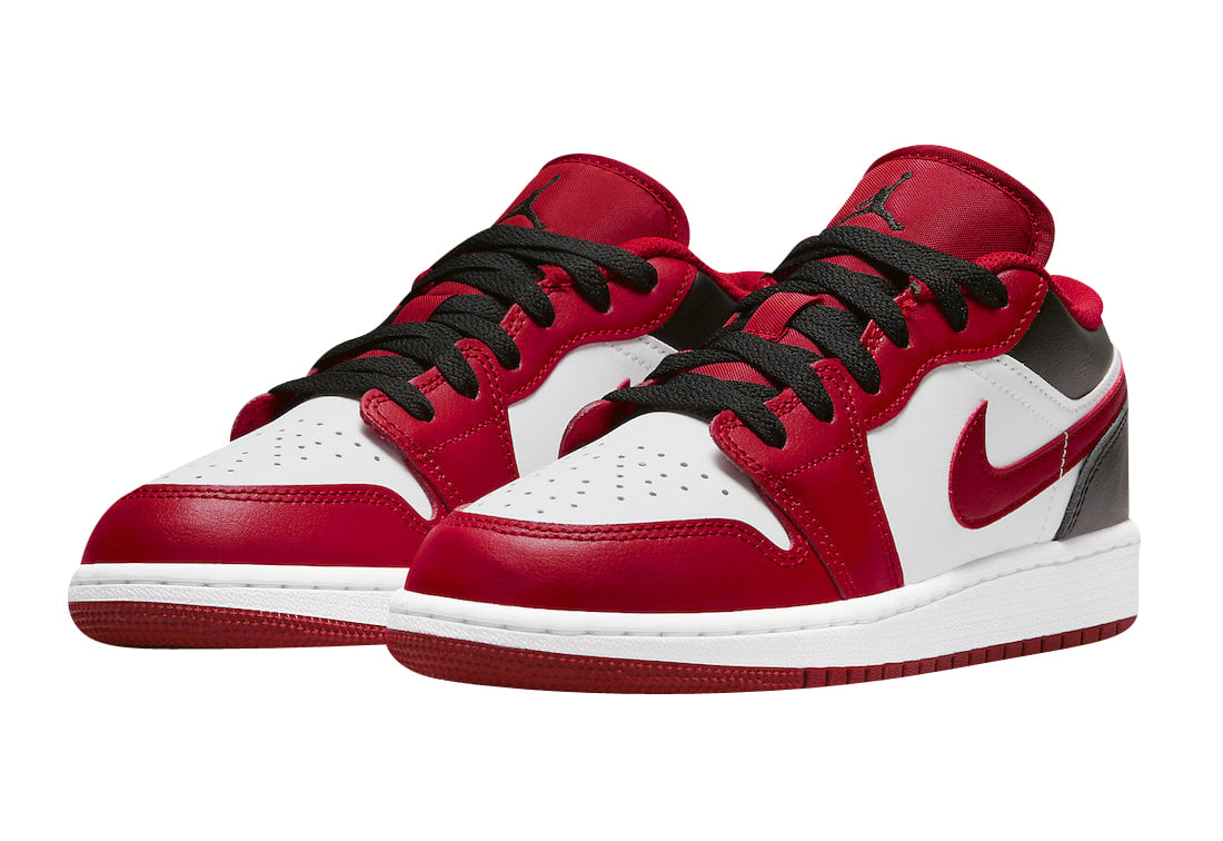 Air Jordan 1 Low GS Bulls - Image 2