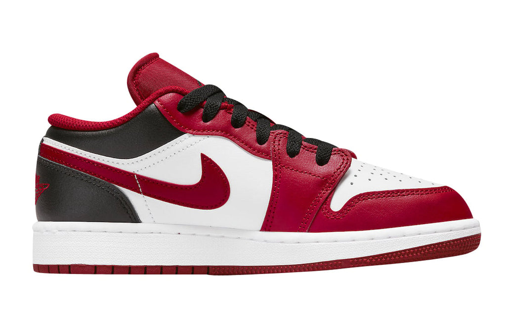 Air Jordan 1 Low GS Bulls - Image 3