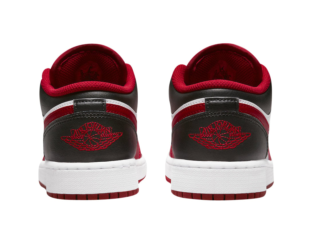 Air Jordan 1 Low GS Bulls - Image 5