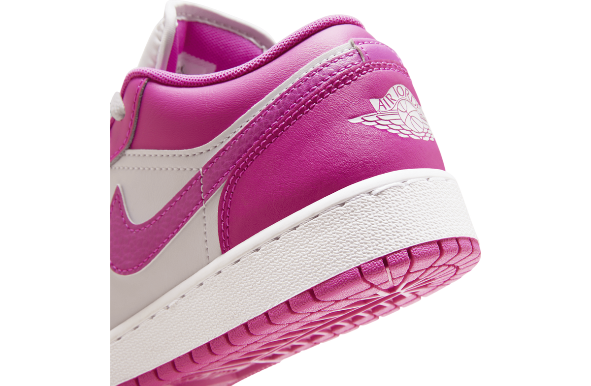 Air Jordan 1 Low GS Fire Pink / White - Image 8