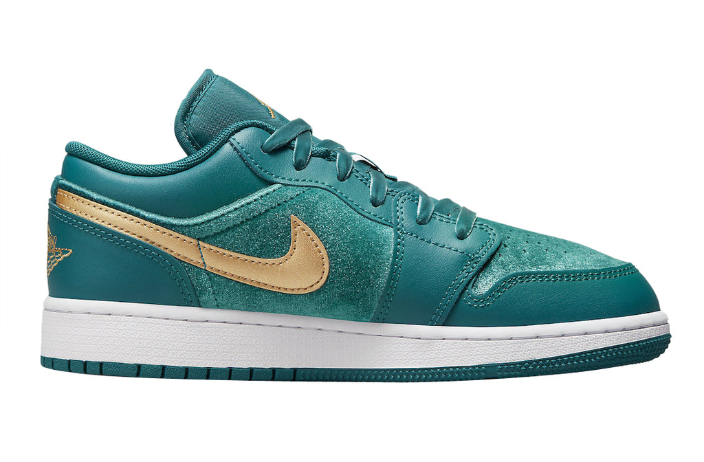 Air Jordan 1 Low GS Velvet Geode Teal - Image 3