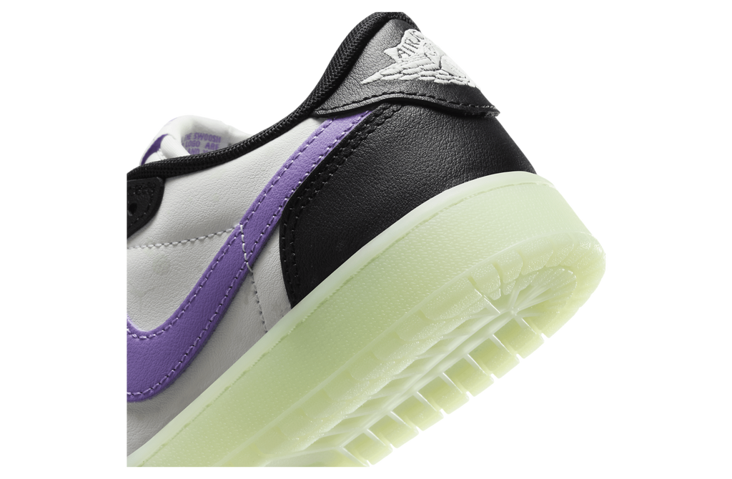 Air Jordan 1 Low OG GS Black / Raspberry - Image 8