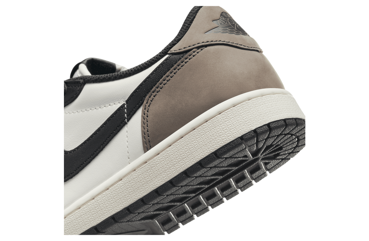Air Jordan 1 Low OG Mocha - Image 8