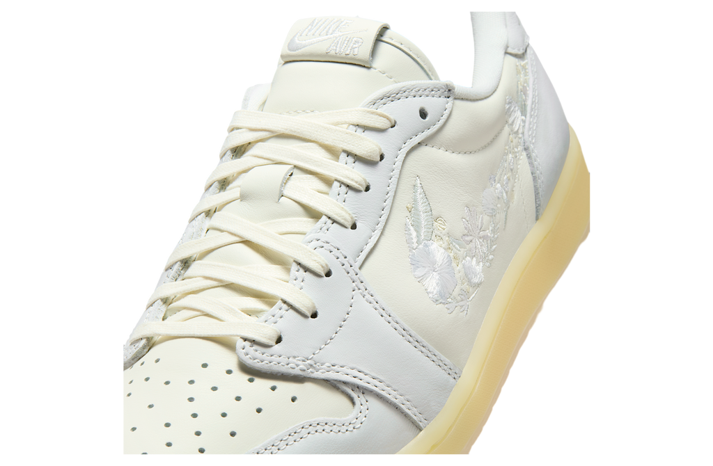 Air Jordan 1 Low OG Sail / Off White - Image 7