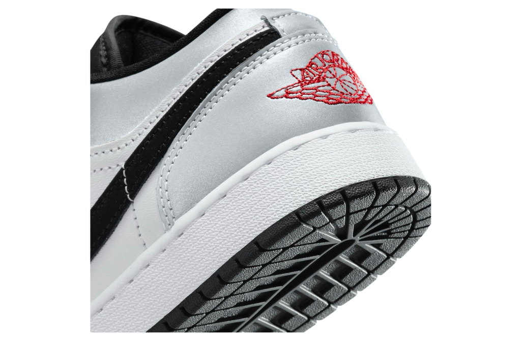 Air Jordan 1 Low Panda Toe White / Black - Image 9