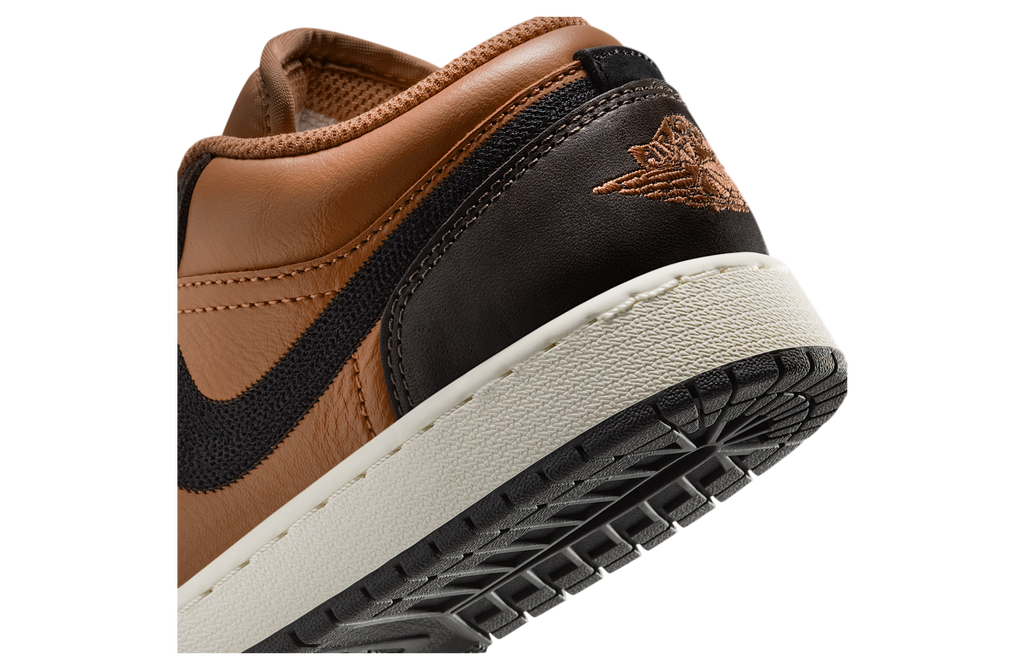 Air Jordan 1 Low SE GS Flax / Baroque Brown - Image 8