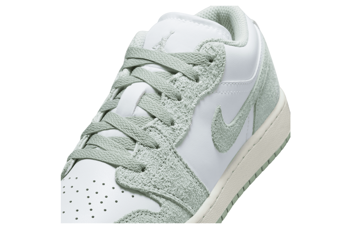 Air Jordan 1 Low SE GS White / Seafoam - Image 7