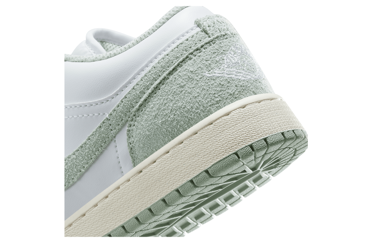 Air Jordan 1 Low SE GS White / Seafoam - Image 8