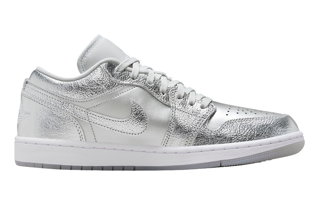 Air Jordan 1 Low SE WMNS Metallic Silver - Image 3