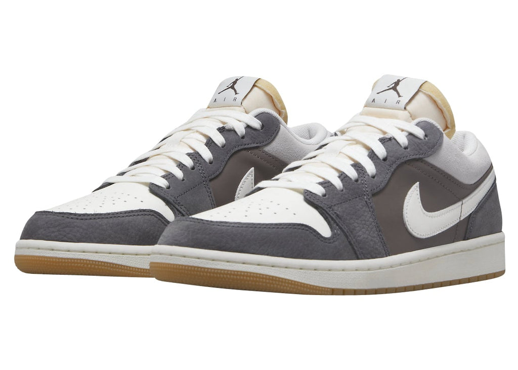 Air Jordan 1 Low SNKRS Day Korea - Image 2