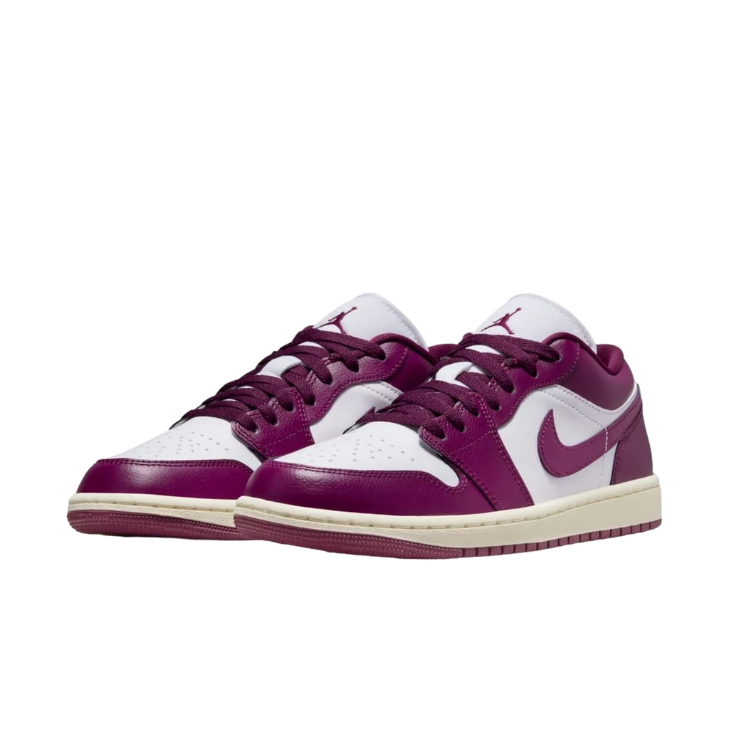 Air Jordan 1 Low WMNS Fireberry - Image 2