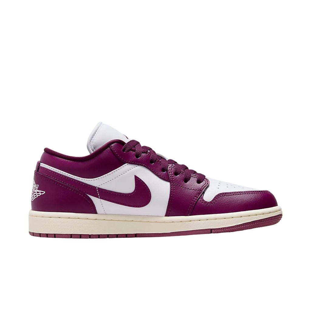 Air Jordan 1 Low WMNS Fireberry - Image 3