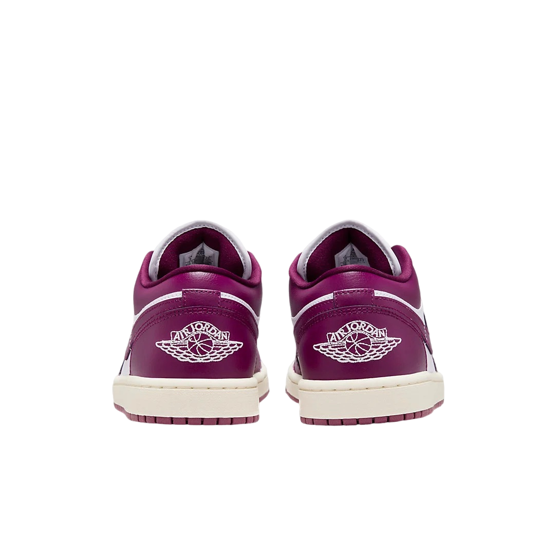 Air Jordan 1 Low WMNS Fireberry - Image 4