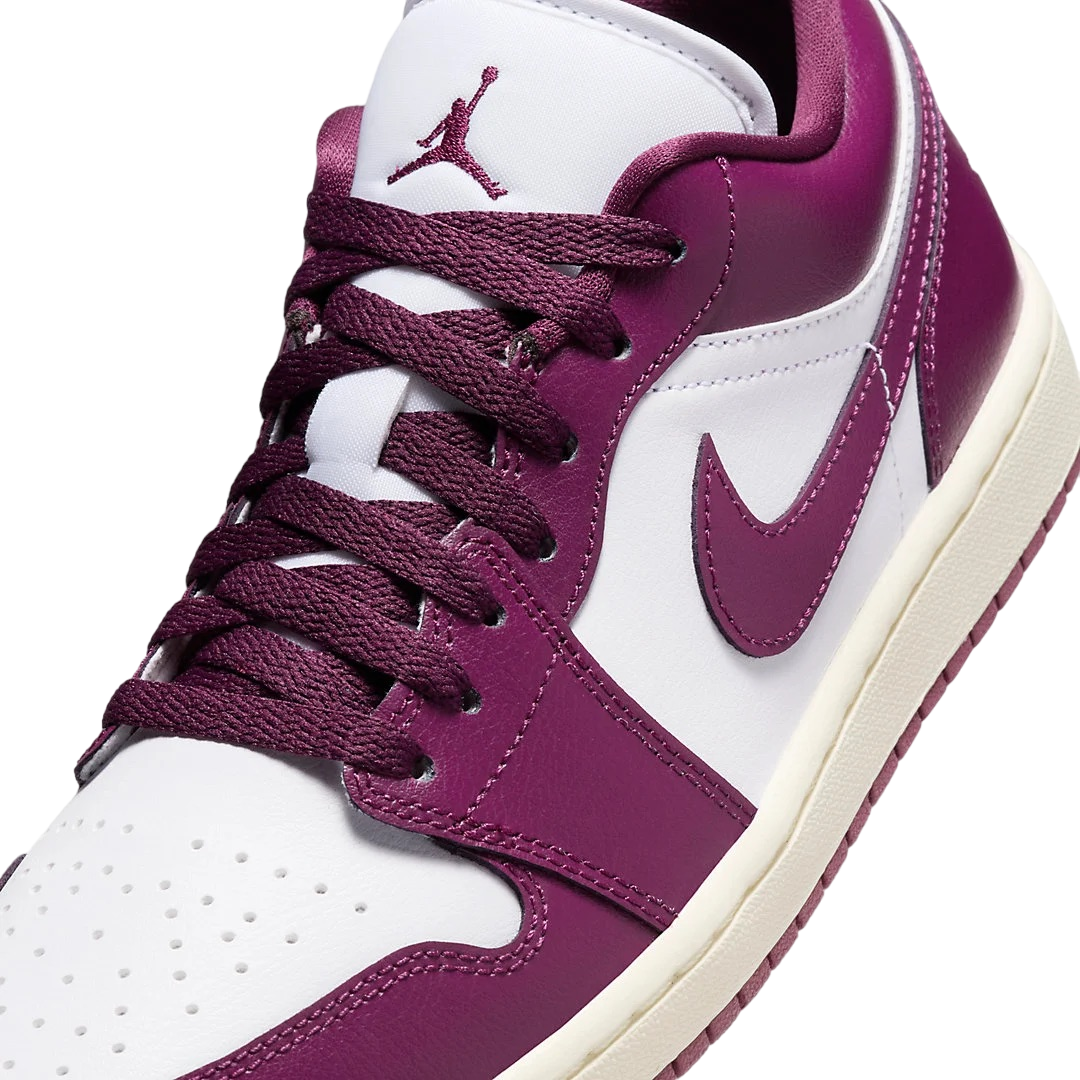 Air Jordan 1 Low WMNS Fireberry - Image 6