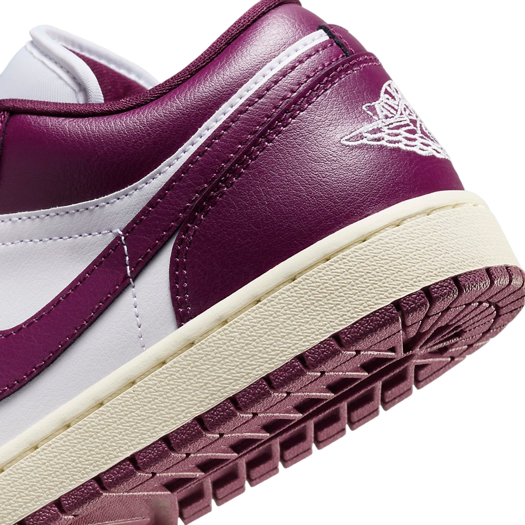 Air Jordan 1 Low WMNS Fireberry - Image 7