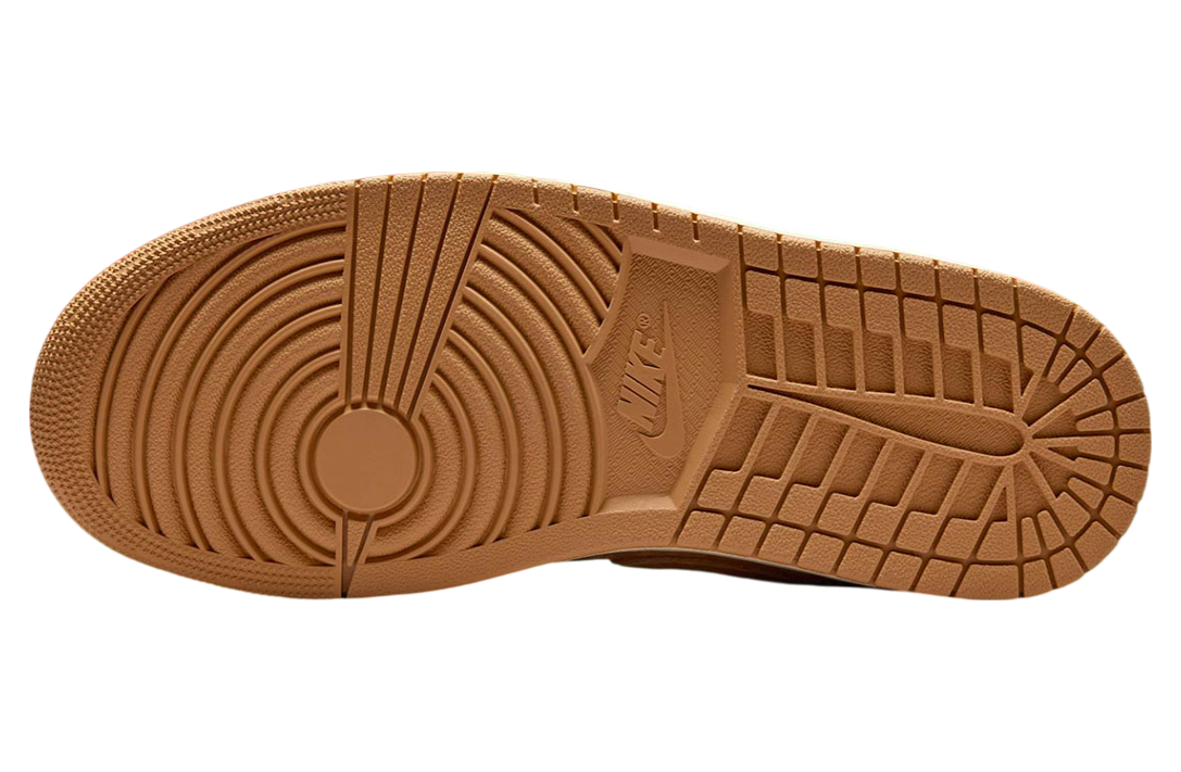 Air Jordan 1 Low WMNS Flax / Varsity Red - Image 5