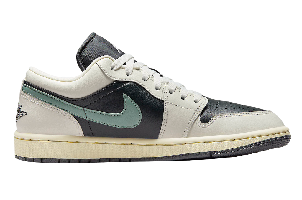 Air Jordan 1 Low WMNS Jade Smoke - Image 3