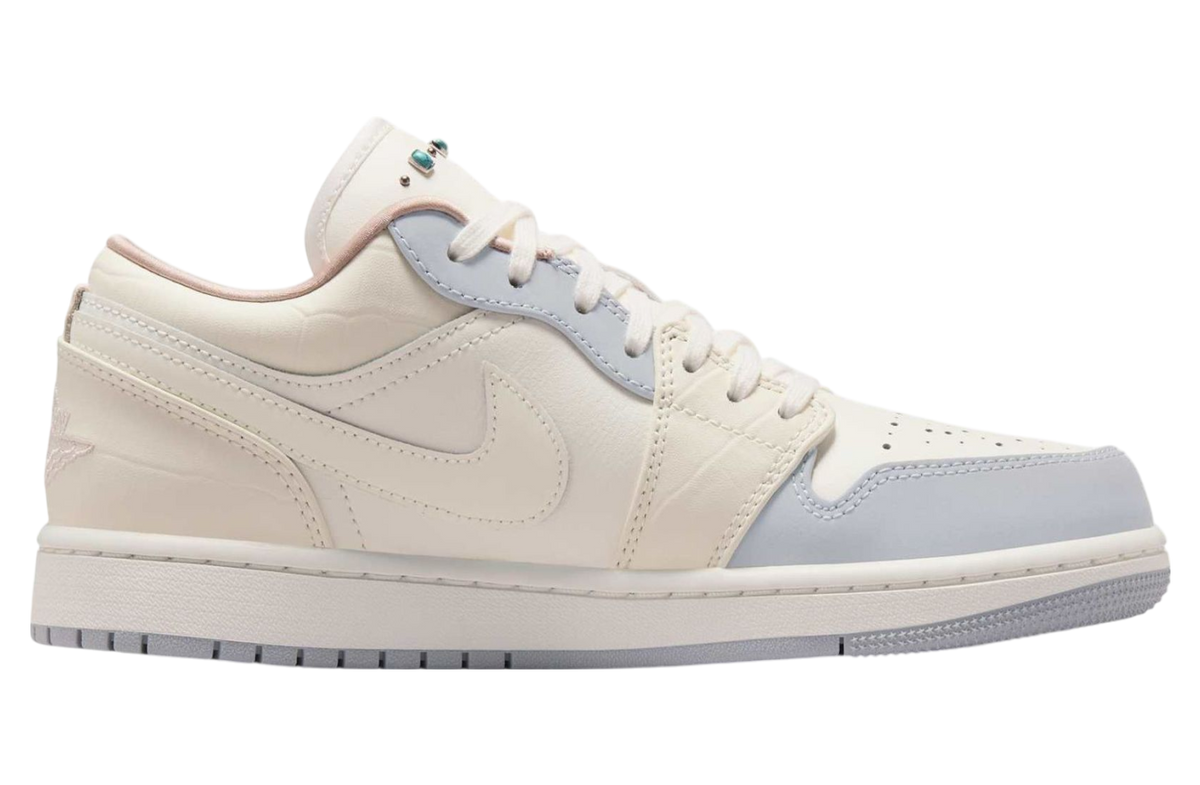 Air Jordan 1 Low WMNS Sail / Off Noir - Image 3
