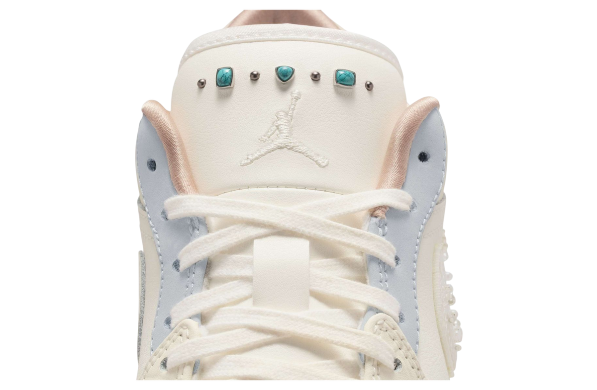 Air Jordan 1 Low WMNS Sail / Off Noir - Image 9