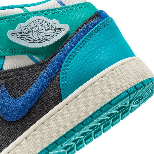 Air Jordan 1 Mid GS Anthracite / Aquatone - Image 7